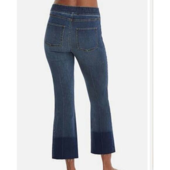 Spanx Cropped Flare Jeans Womens Small Pull On Raw Ombre Hem Stretch Sexy Trendy - Picture 3 of 13